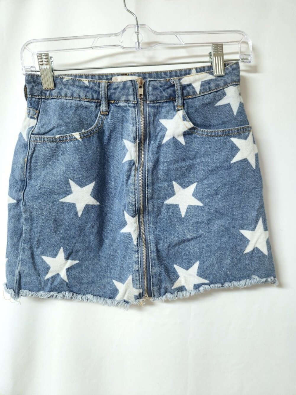 Altar'd State Star-Print Zip-Front Denim Mini Skirt XS Patriotic Country